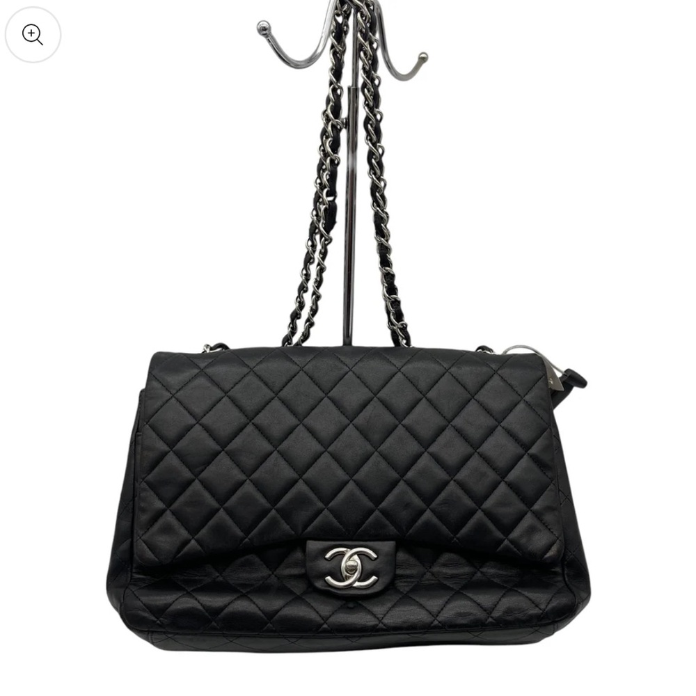 Chanel Size: Large. LAMB SKIN QUILTED MAXI DOUBLE FLAP